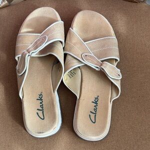 Clarks Women's Light Tan Slip-On Sandals